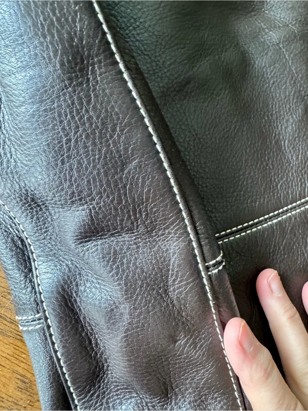 Lauren Ralph Lauren Pebbled Leather Braided Handle  hobo bag euc chocolate brown